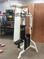 Life Fitness Pectoral Fly & Rear Deltoid Machine