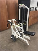Life Fitness Seated Row Machine - SU55