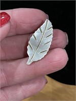 Vintage Mother of Pearl Leaf Pin