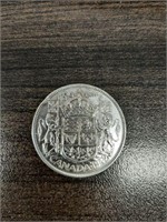 1942 SILVER CANADIAN 50 CENT COIN