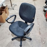 Office Chair w Damage