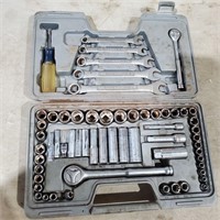Craftsman Socket and Wrench Set