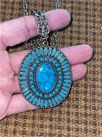Beautiful Blue Stone and Metal Pendant/Necklace