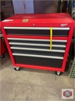 Milwaukee tool chest