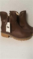 Ladies size 6 Brown winter ankle boots
