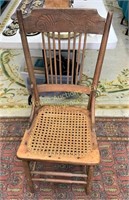 Pressback chair, Chaise en bois et canne, 17 x 39