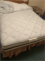 Queen Size Bed W/ Box Springs, Mattress, Frame &
