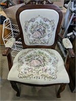 Beautiful vintage chair 26"W x 41"H