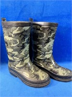 Youth Outbound Size 13 Rubber Boots