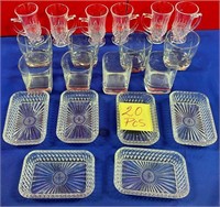92 - 26 PIECES OF ASSORTED GLASSES & PLATES