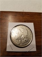 1921 Morgan silver dollar. Beaufiful unc coin.
