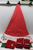 Christmas Tree Skirt & Hand Towels