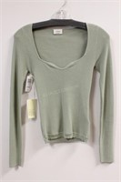 Ladies Wilfred Top Size Small - NWT $100