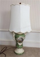 Colonial Style Accent Lamp, 26" tall