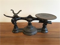 Vintage Scale, Cast Iron Base
