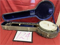 Gibson Master Tone Banjo with case