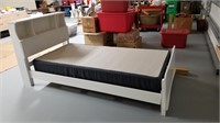 ^ Twin Size Bed w/Boxspring