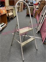 2 step ladder