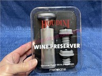 New Houdini wine preserver (vacuum pump) in box
