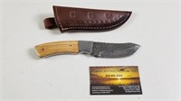 Damascus Knife w/Embossed Sheath
