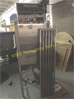 Wareforce Dishwasher - 2' x 2'