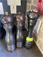 LOT OF 3 12" PEPPER GRINDERS - PEUGEOT