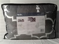 Style Selections Bedding Set