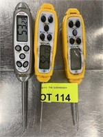LOT OF 3 DIGITAL THERMOMETERS