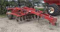 CaseIH 530B Ecolo-Tiger disc ripper, 5-shank