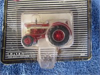 560 tractor new in package