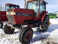 Case IH  7110 Tractor