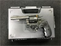 Trigger's December Gun & Accessories Auction!