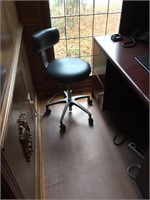 Computer Desk with Rolling Office Chair