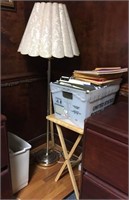 FLOOR LAMP AND FOLDING TABLE