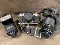 Vintage Canon Camera & Camera Bag