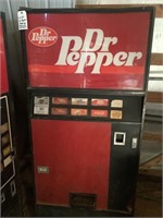 Dr Pepper Can Vending Machine 26 1/2 x 36 x 79”