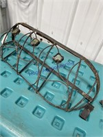 WIRE HOLDER-APPROX 2FT LX6.5"T