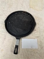 Wagner Ware cast iron skillet 3x5 for reference