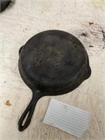 cast iron skillet 3x5 for reference