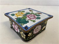 Chinese Enamel Trinket Box
