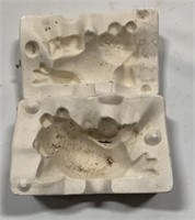 Ceramic frog mold