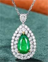 2.8ct natural emerald pendant in 18K gold