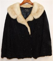 Beautiful Vintage Black Lambswool Jacket: Ladies