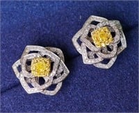 0.8ct natural yellow diamond earrings in 18k gold