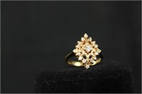 14 K GOLD DIAMOND RING SIZE 6.75
