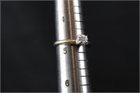 14 K GOLD SINGLE DIAMOND SIZE 5 ENGAGEMENT RING