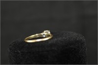 14 K GOLD SINGLE DIAMOND SIZE 5 ENGAGEMENT RING