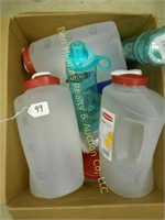 Box of Rubbermaid & water bottles
