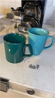 Mr. coffee coffee pot, mugs, extra carafe