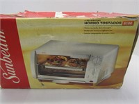 SUNBEAM Toaster Oven- New